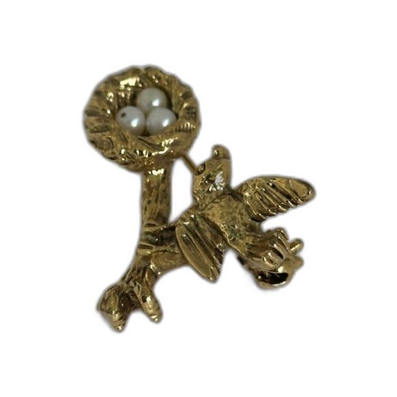 Bird on Branch with Nest Brooch Gold Tone Faux Pearl Eggs Pin - Picture 3 of 5